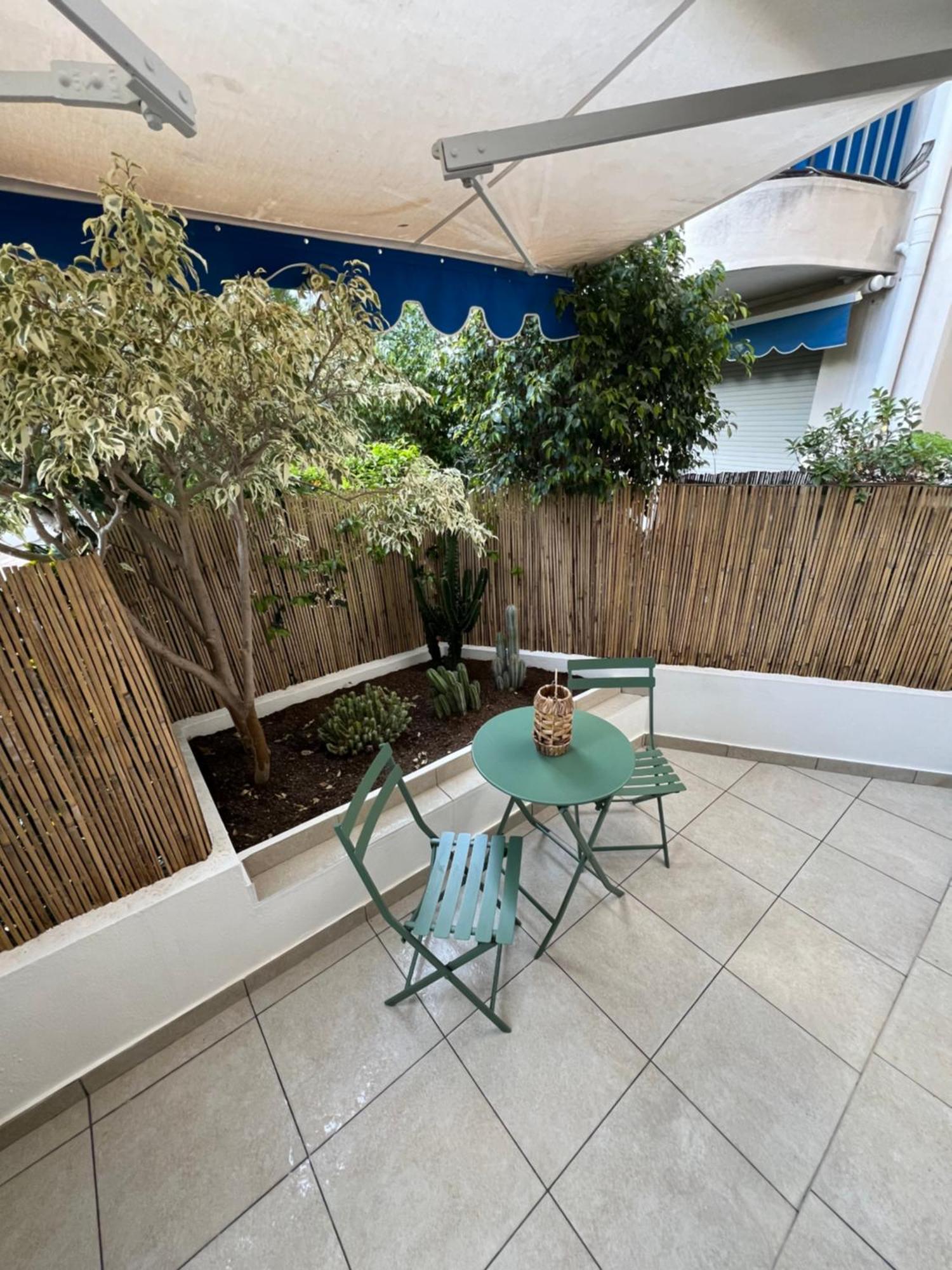 Jolie Studio En Centre-Ville Beaulieu-sur-Mer Luaran gambar