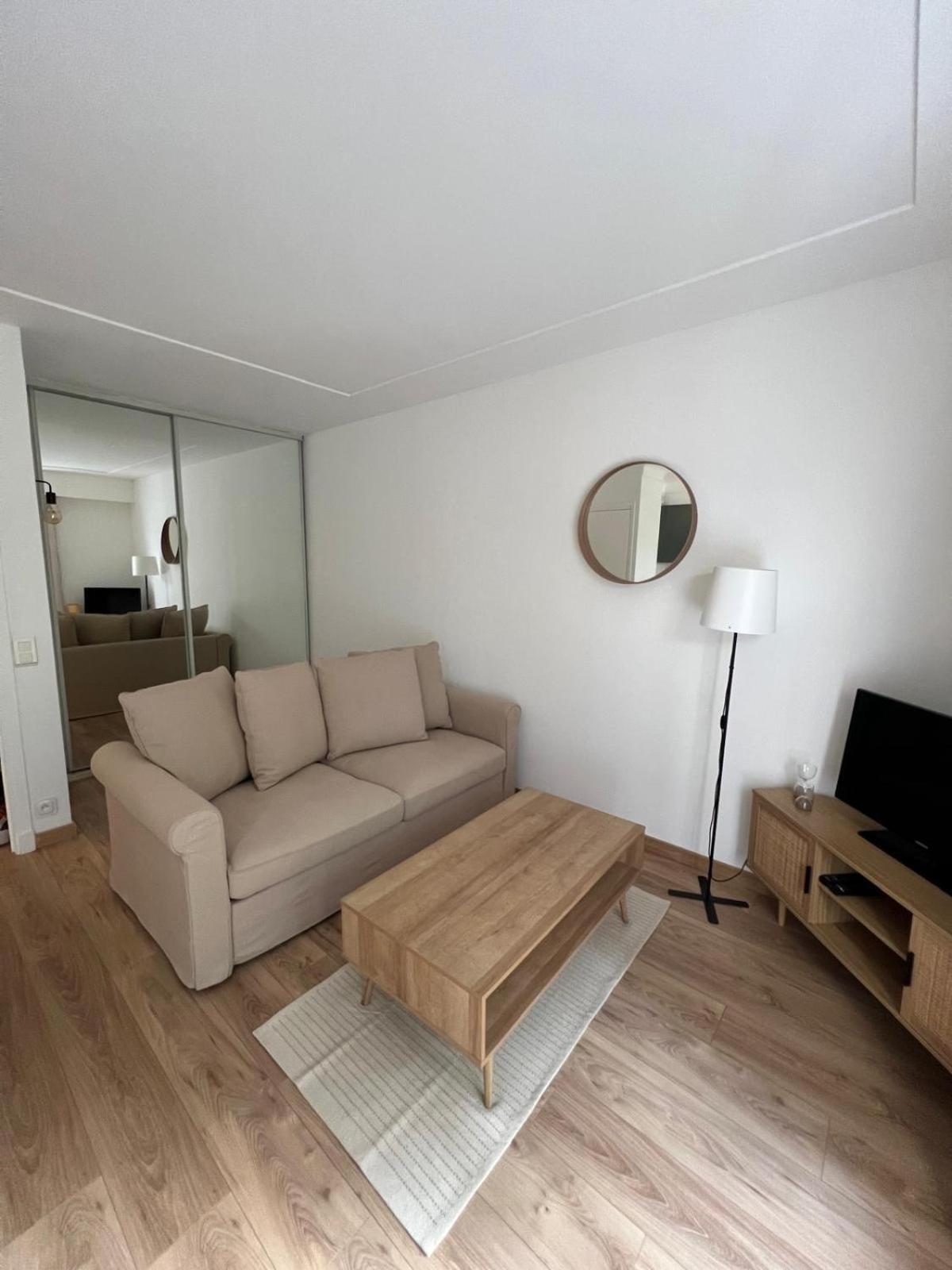 Jolie Studio En Centre-Ville Beaulieu-sur-Mer Luaran gambar